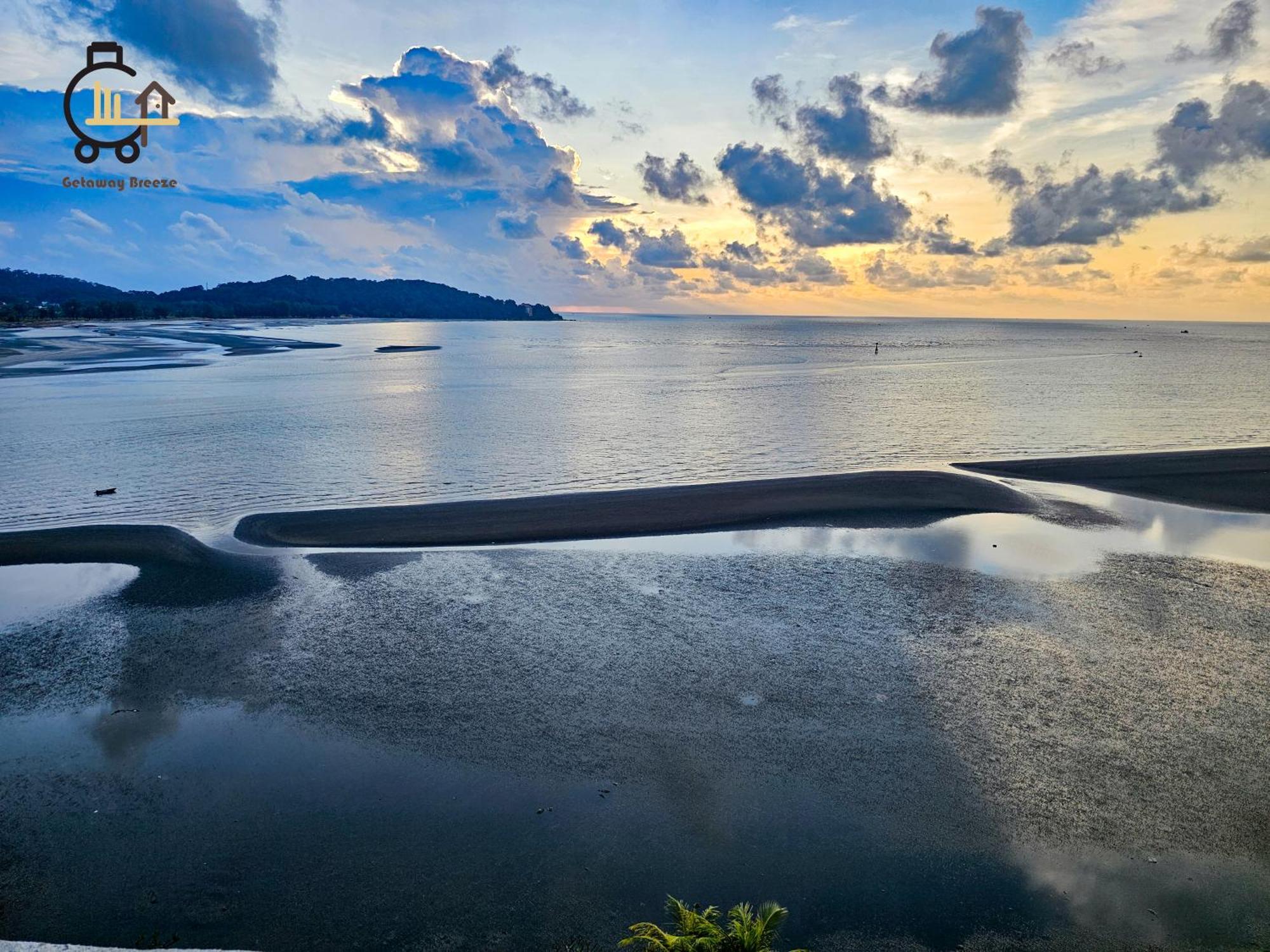 Апартаменти 1 Min To Seaview & Sunrise Heart Of Куантан Екстер'єр фото
